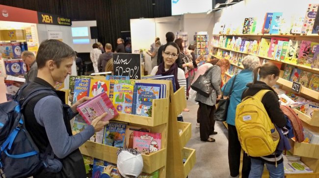 Svět knihy letos ovládne francouzská literatura