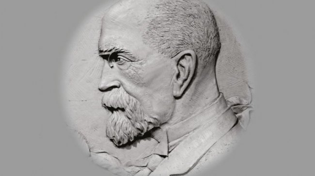 Oslavy 28. října: lampionový průvod, odhalení pamětní desky i ohňostroj