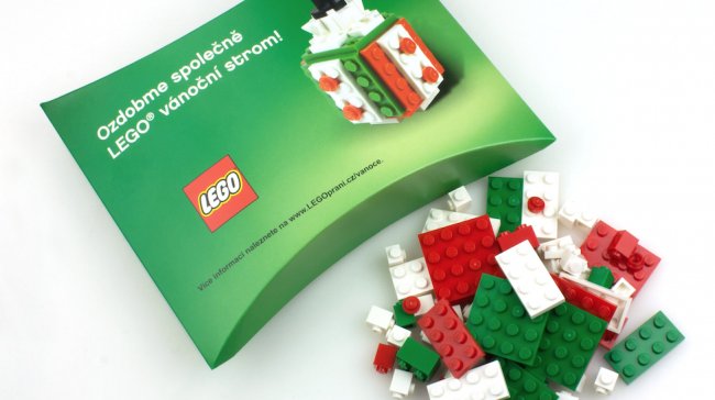 Vypravte se do Prahy a ozdobte s námi LEGO vánoční strom!