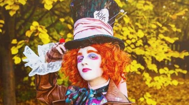 Do průvodu s Harry Potterem, Avengery či Assasinem!