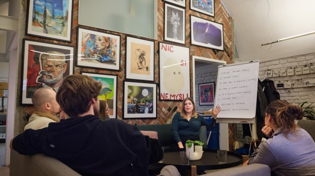 Mezi důvěrou a konfliktem: olomoučtí kreativci diskutovali na akci Open Space