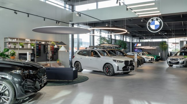 První v Česku. CarTec Olomouc představuje nový designový showroom BMW