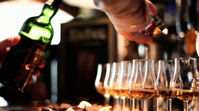 Whisky trendy – jaké jsou? Nefiltrovat a nedobarvovat!