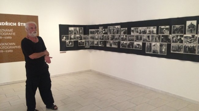 Výstava Jindřicha Štreita: (Ne)známé fotografie z let 1978 až 1989