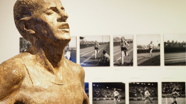 Máte rádi sport a umění? Pak navštivte DOX!