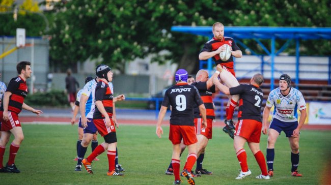 Rugby, draci a Exota! To je náš víkendový plán!