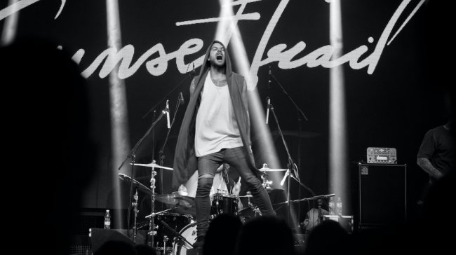 Sunset Trail: Turné s kapelou Caliban