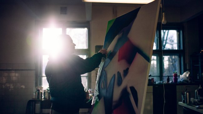 Tom Junker AKA Pauser (ENGLISH)